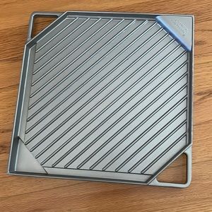 Charcoal companion grill,NWOT